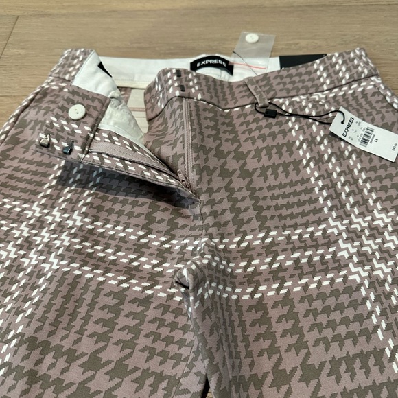 Express mid rise houndstooth plaid skinny pant - Picture 5 of 7